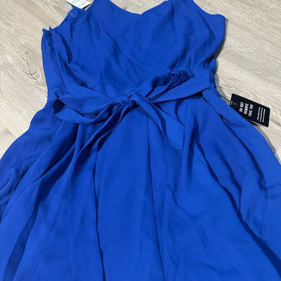 NWT Express Royal Blue Wrap Romper Size 4 🧚‍♀️ - Picture 6 of 6
